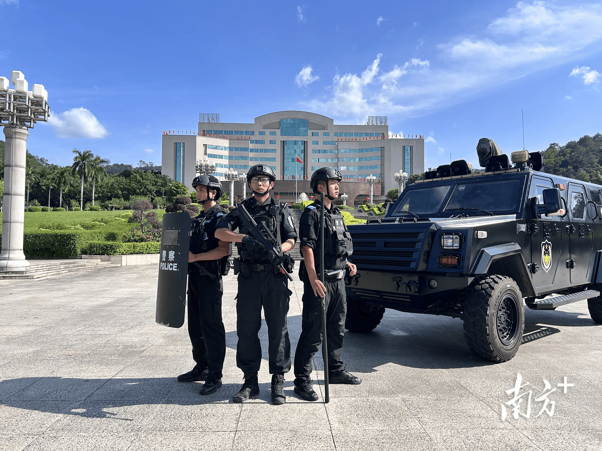 包含今夜突围战来临,巴塞罗那围绕NBA总决赛完成体检,赛场秩序良好,细节决定成败的词条 包含今夜突围战来临,巴塞罗那围绕NBA总决赛完成体检,赛场秩序良好,细节决定成败的词条