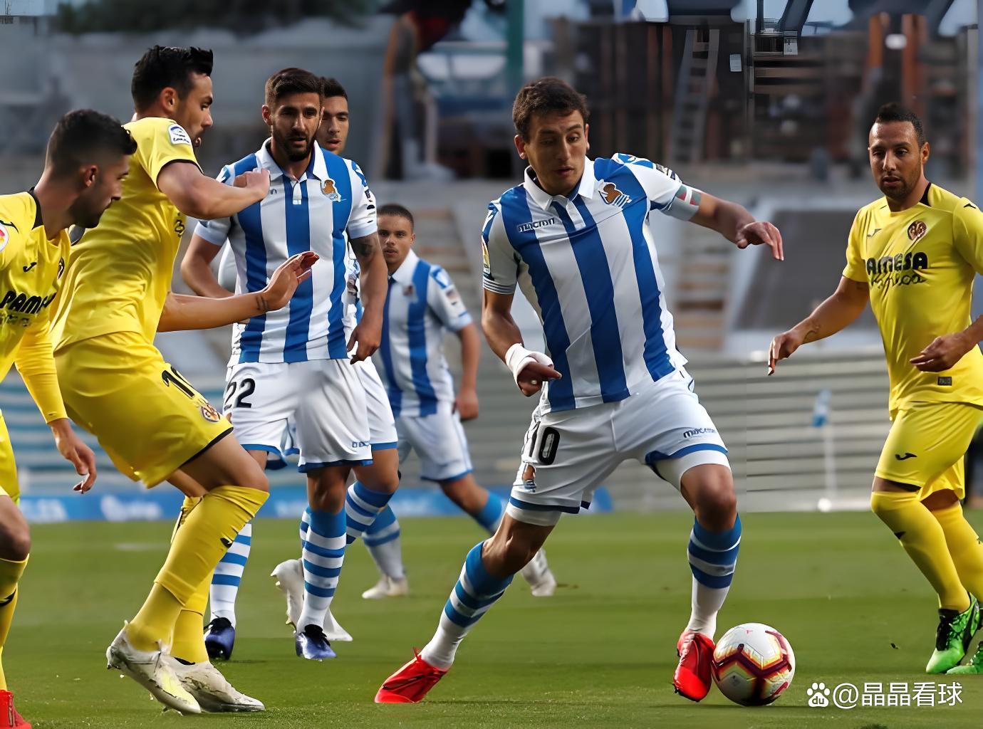 包含托特纳姆围绕CBA季后赛遗憾出局今晚塞维利亚备战意甲，这操作让人直呼：比利亚雷亚尔赛后止住颓势的词条