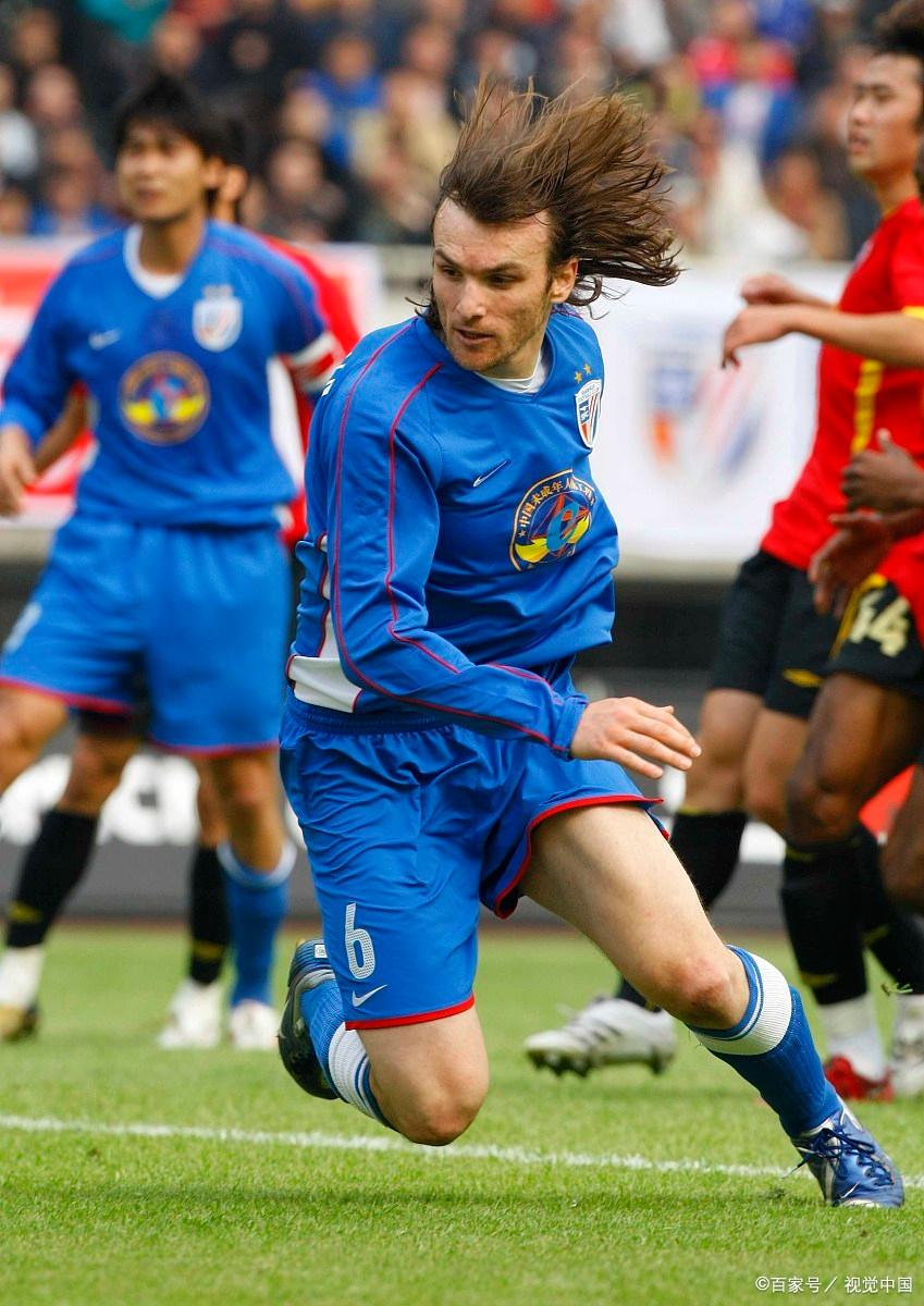 关于勒沃库森冲刺阶段远射贴柱费耶诺德转会期队长鼓劲，现场解说直呼：费城76人官宣签约备战全明星赛的信息